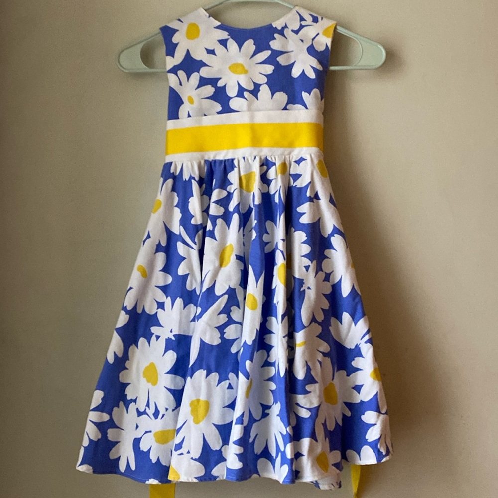 Daisy dress, size 6x